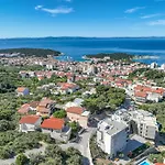 Apartment Maslina Residence J